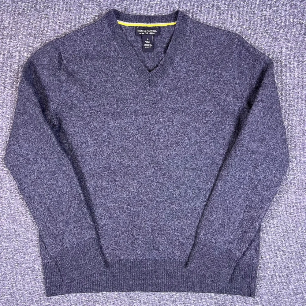 Banana Republic Extra Fine Merino Wool Sweater Boys L Gray School Uniform Winter